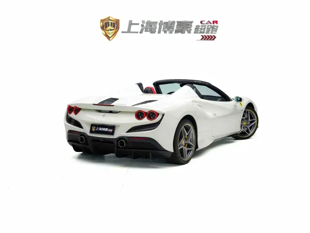 Ferrari F8 — Фото автомобиля 2