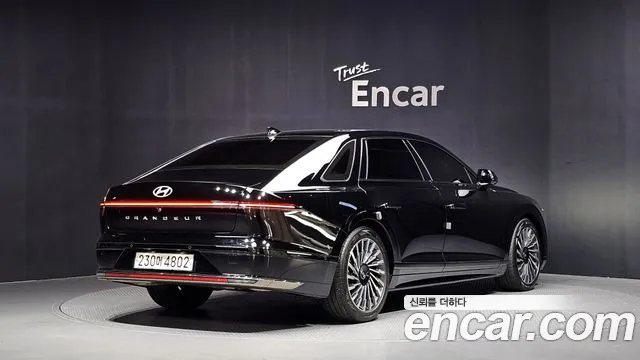 Hyundai Grandeur GN7 — Фото автомобиля 2