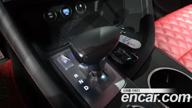 Genesis G70 Новый G70 Бензин 3.3T 4WD — Фото автомобиля 8