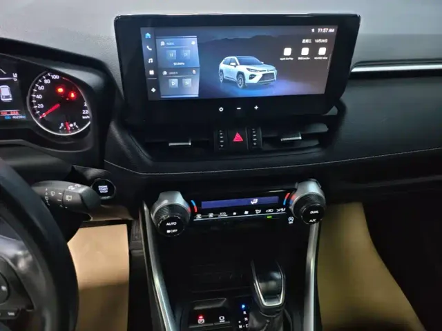 Toyota Wildlander — Фото автомобиля 12