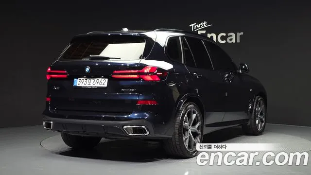 BMW X5 xDrive 40i M Sport — Фото автомобиля 2