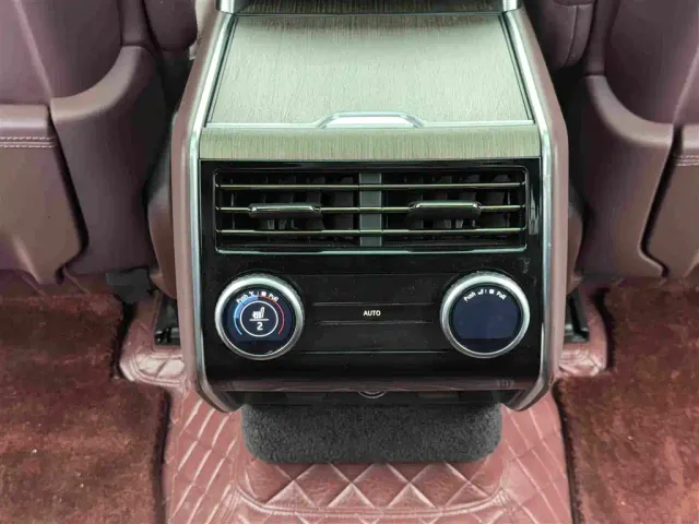 Land Rover Range Rover — Фото автомобиля 15