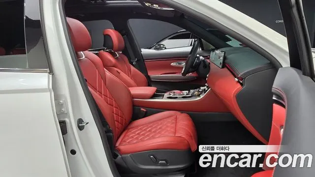 Genesis GV70 2.5T Бензин AWD — Фото автомобиля 11
