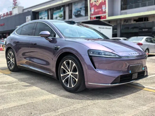 Luxeed R7 — Фото автомобиля 3