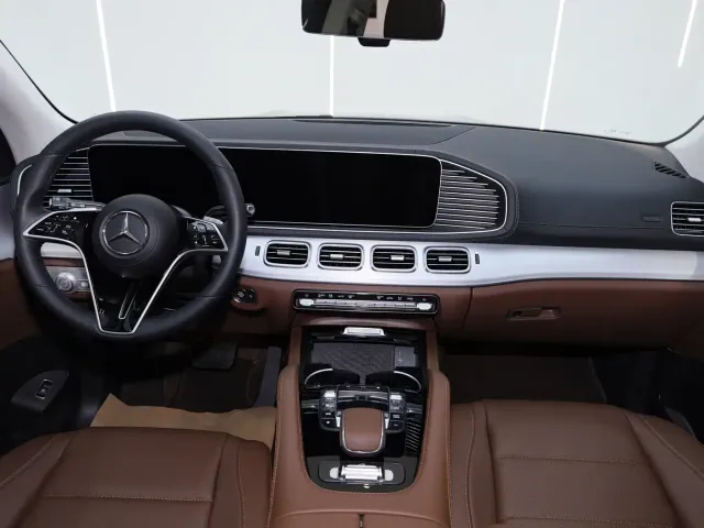 Mercedes-Benz GLS-Class — Фото автомобиля 25