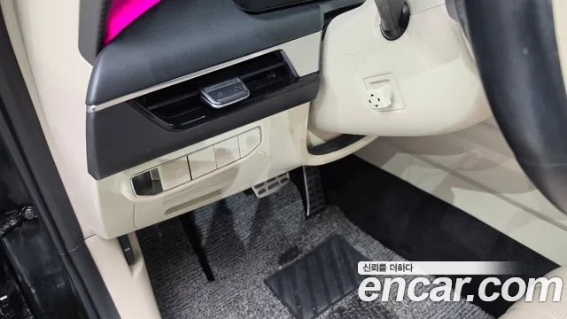 Kia K8 (New) Hybrid — Фото автомобиля 24