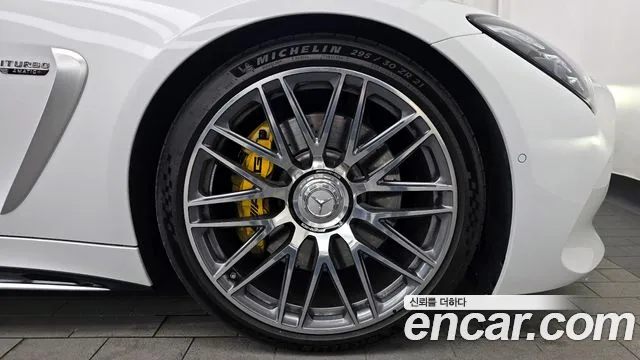 Mercedes-Benz AMG GT — Фото автомобиля 5