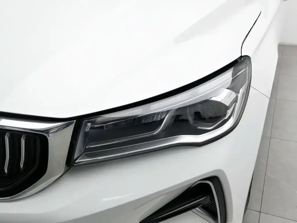 Geely Emgrand 2022 4th Generation 1.5L CVT Premium — Фото автомобиля 7