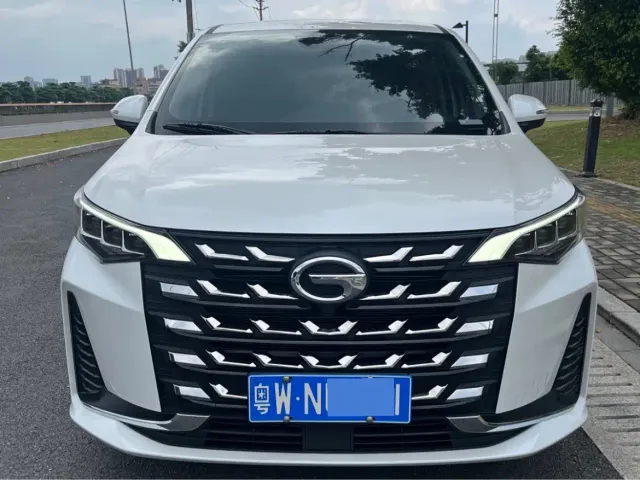 GAC Trumpchi M6 — Фото автомобиля 2