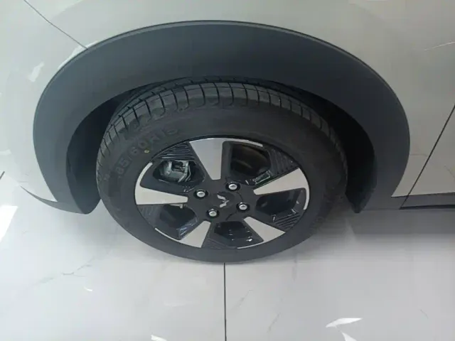 Wuling Binguo PLUS — Фото автомобиля 24