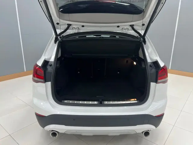 BMW X1 — Фото автомобиля 18