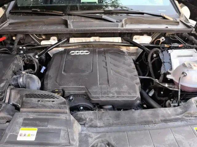 Audi Q5L — Фото автомобиля 10