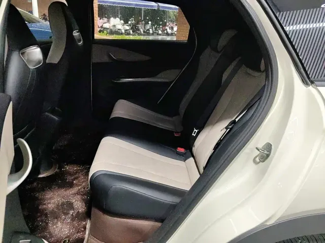 BYD Dolphin — Фото автомобиля 11