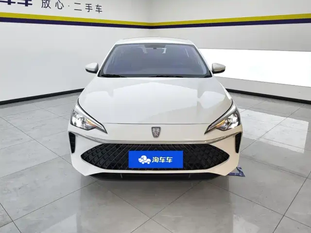 Roewe i5 — Фото автомобиля 2
