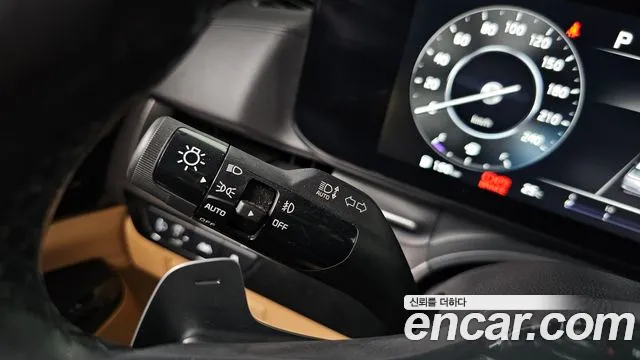 Kia Canival Carnival 4 поколение Дизель 9 мест Signature — Фото автомобиля 25