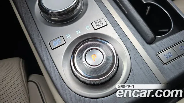 Genesis G80 RG3 — Фото автомобиля 12