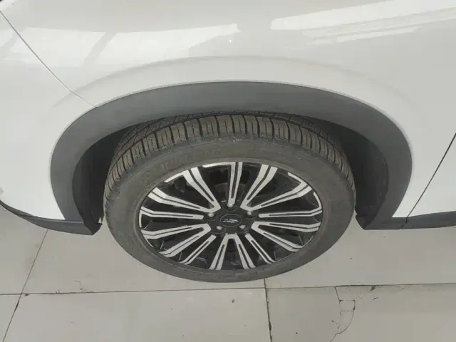 Changan Oushang X5 — Фото автомобиля 22