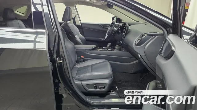 Lexus NX 2nd Gen — Фото автомобиля 16