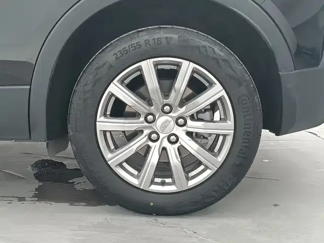 Cadillac XT4 — Фото автомобиля 9