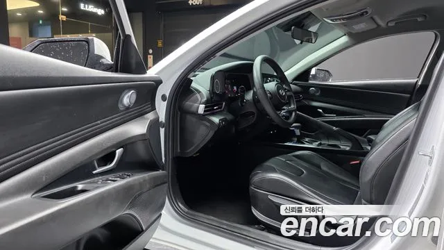 Hyundai AVANTE Новый Avante (CN7) — Фото автомобиля 10