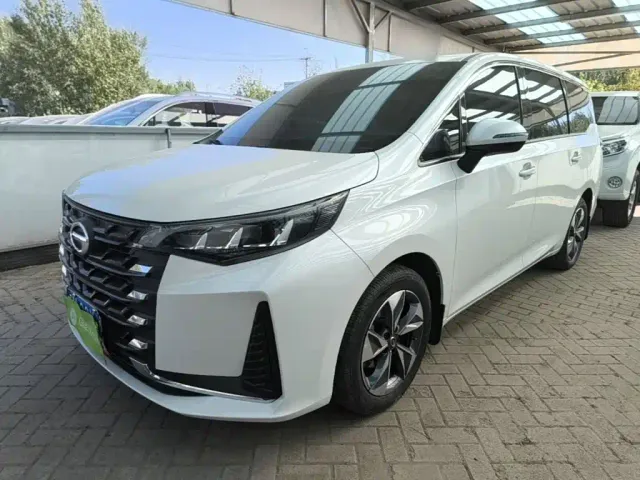 Фотография автомобиля — GAC Trumpchi M6