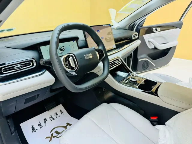 Geely Galaxy Stellar 6 — Фото автомобиля 4