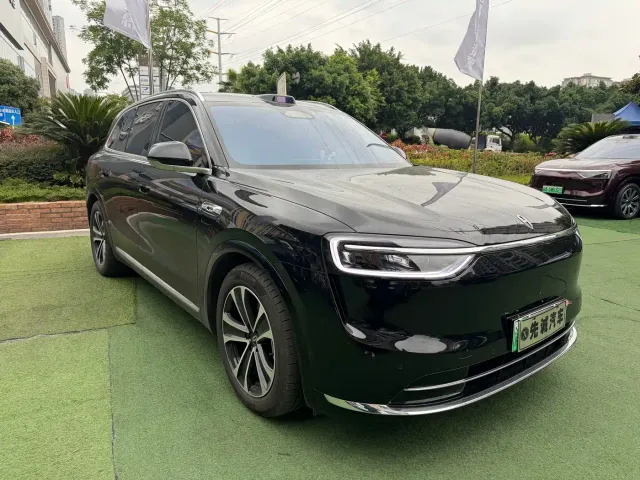 Aito M7 — Фото автомобиля 3