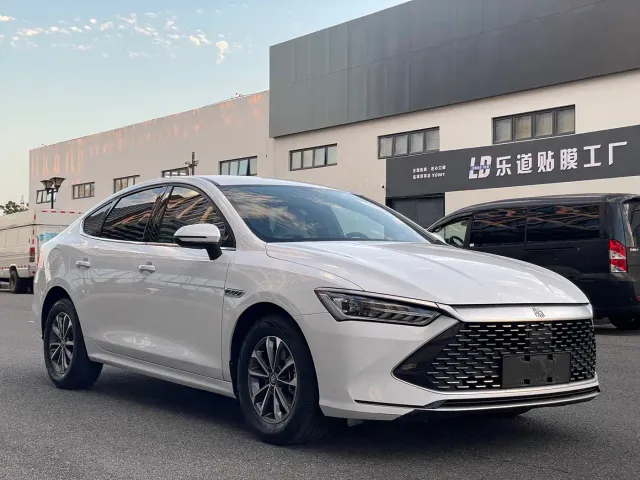BYD Qin PLUS — Фото автомобиля 3