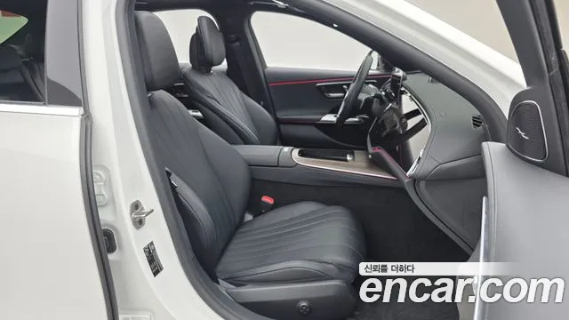 Mercedes-Benz E-Class E-класс W214 E300 4MATIC Exclusive — Фото автомобиля 11
