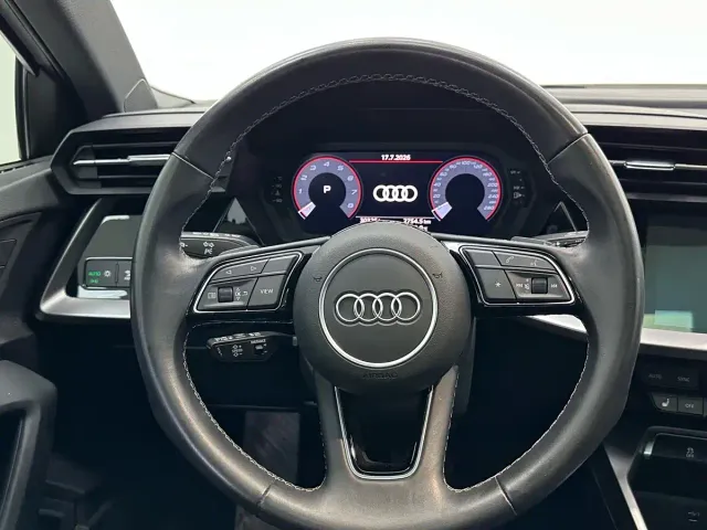 Audi A3 — Фото автомобиля 11