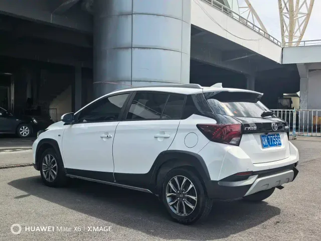 Toyota YARiS L Zhi Xuan — Фото автомобиля 3