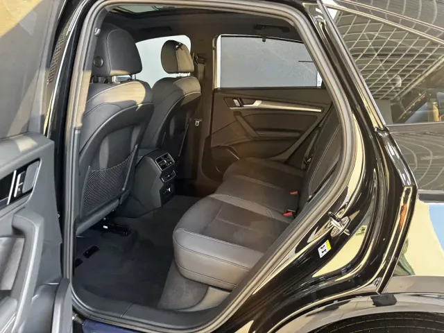 Audi Q5L Sportback — Фото автомобиля 22