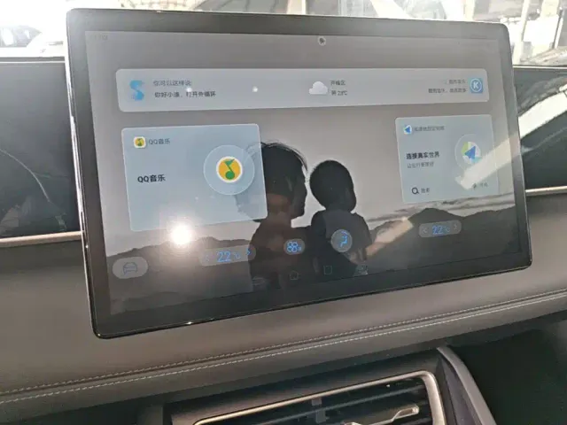 BYD Qin L — Фото автомобиля 12