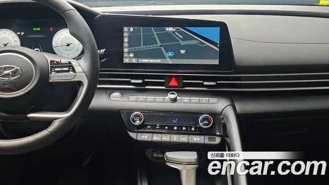 Hyundai AVANTE Avante (CN7) — Фото автомобиля 14