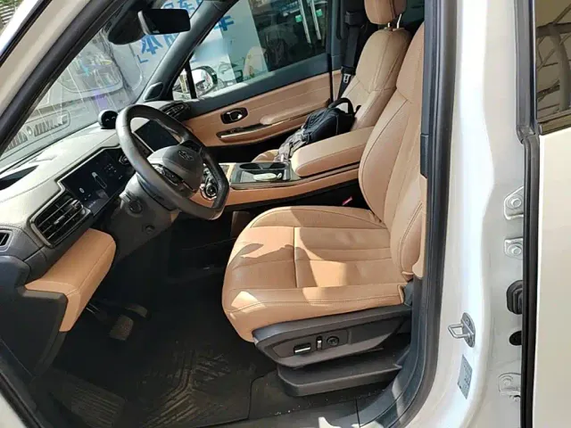 NIO NIO ES8 2020 580KM 6-Seater — Фото автомобиля 14
