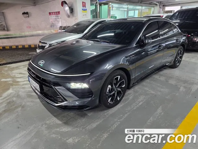 Фотография автомобиля — Hyundai Sonata DN8