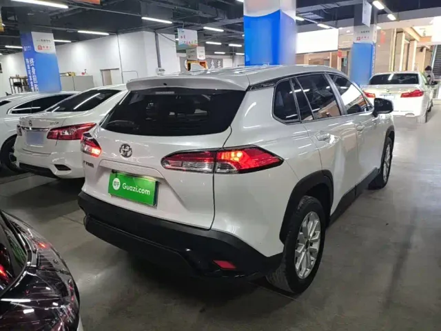 Toyota Frontlander — Фото автомобиля 6