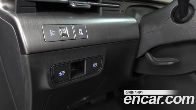 Hyundai Kona — Фото автомобиля 27