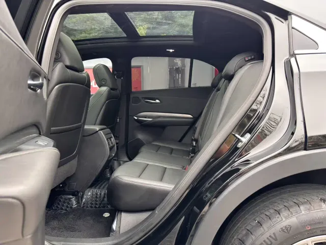 Cadillac XT4 — Фото автомобиля 6