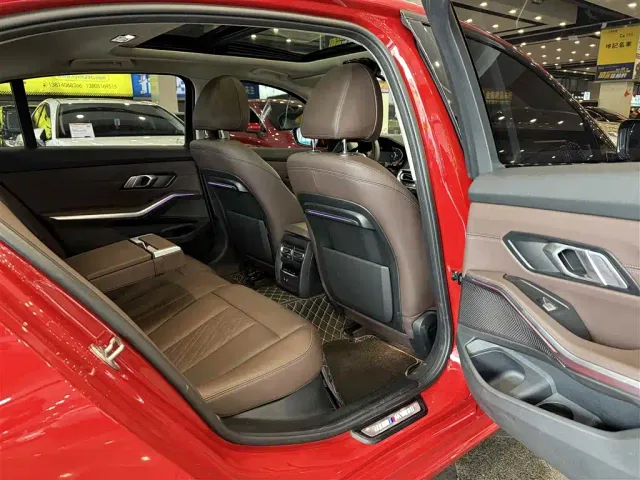 BMW 3 Series — Фото автомобиля 7