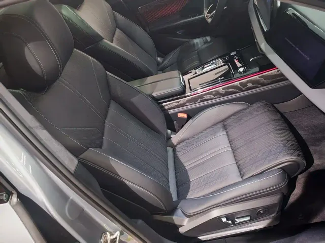 Audi A6L — Фото автомобиля 23
