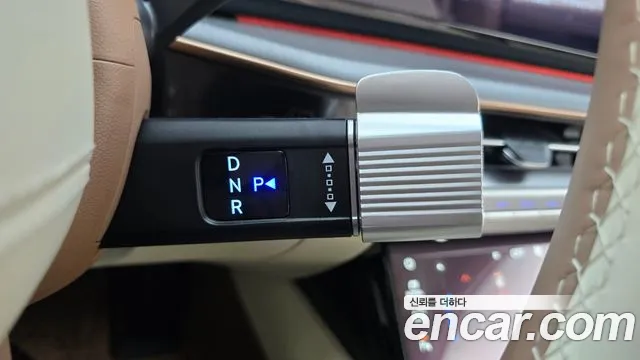 Hyundai Grandeur GN7 — Фото автомобиля 9