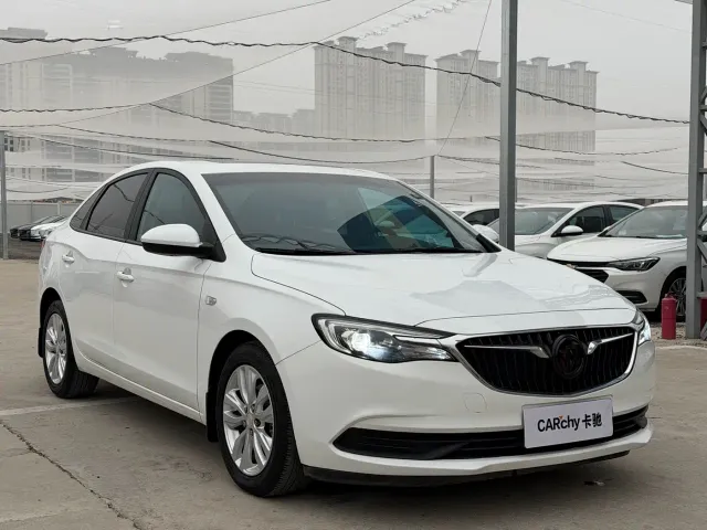Buick Excelle — Фото автомобиля 3