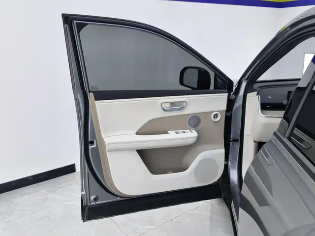 Toyota BoZhi 3X — Фото автомобиля 7