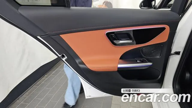 Mercedes-Benz C-Class — Фото автомобиля 25