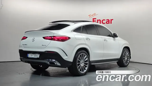 Mercedes-Benz GLE-Class — Фото автомобиля 2