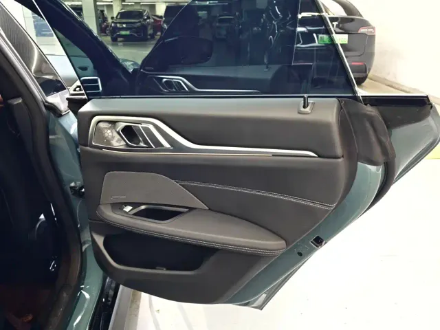 BMW 4 Series — Фото автомобиля 9