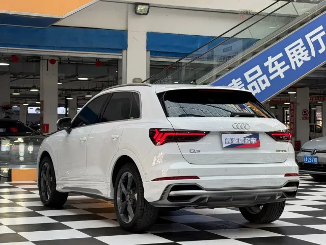 Audi Q3 — Фото автомобиля 16