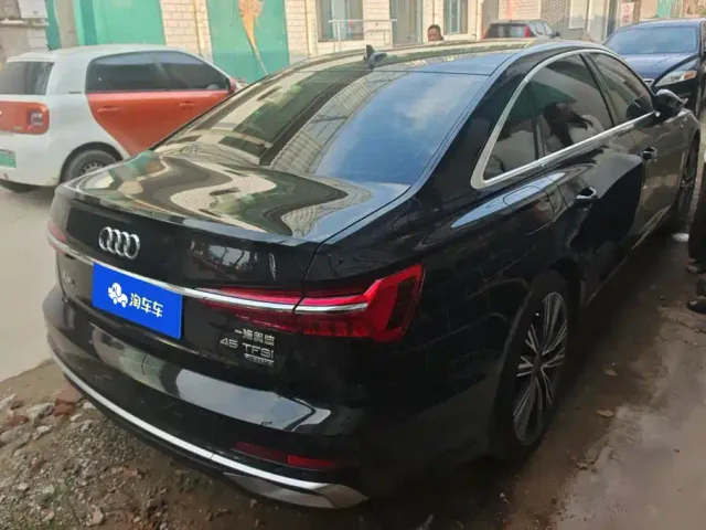 Audi A6L — Фото автомобиля 3