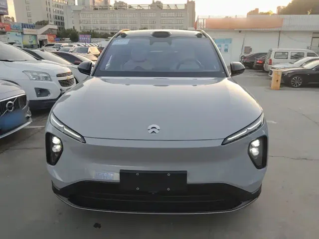 Nio ES6 — Фото автомобиля 2